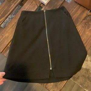 Black textured zip-down pencil skirt